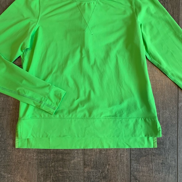 Lululemon Run: Warm Up Crew Top - Picture 3 of 8